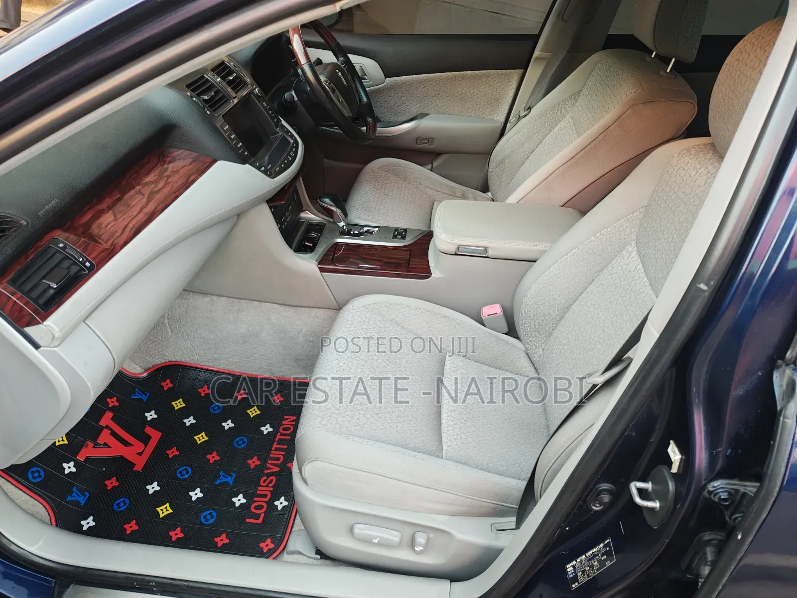 Toyota Crown 2012 Blue