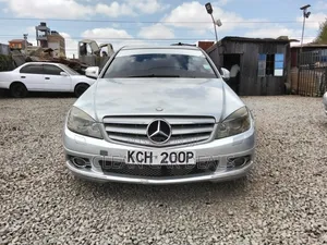 Mercedes-Benz C200 2009 Silver