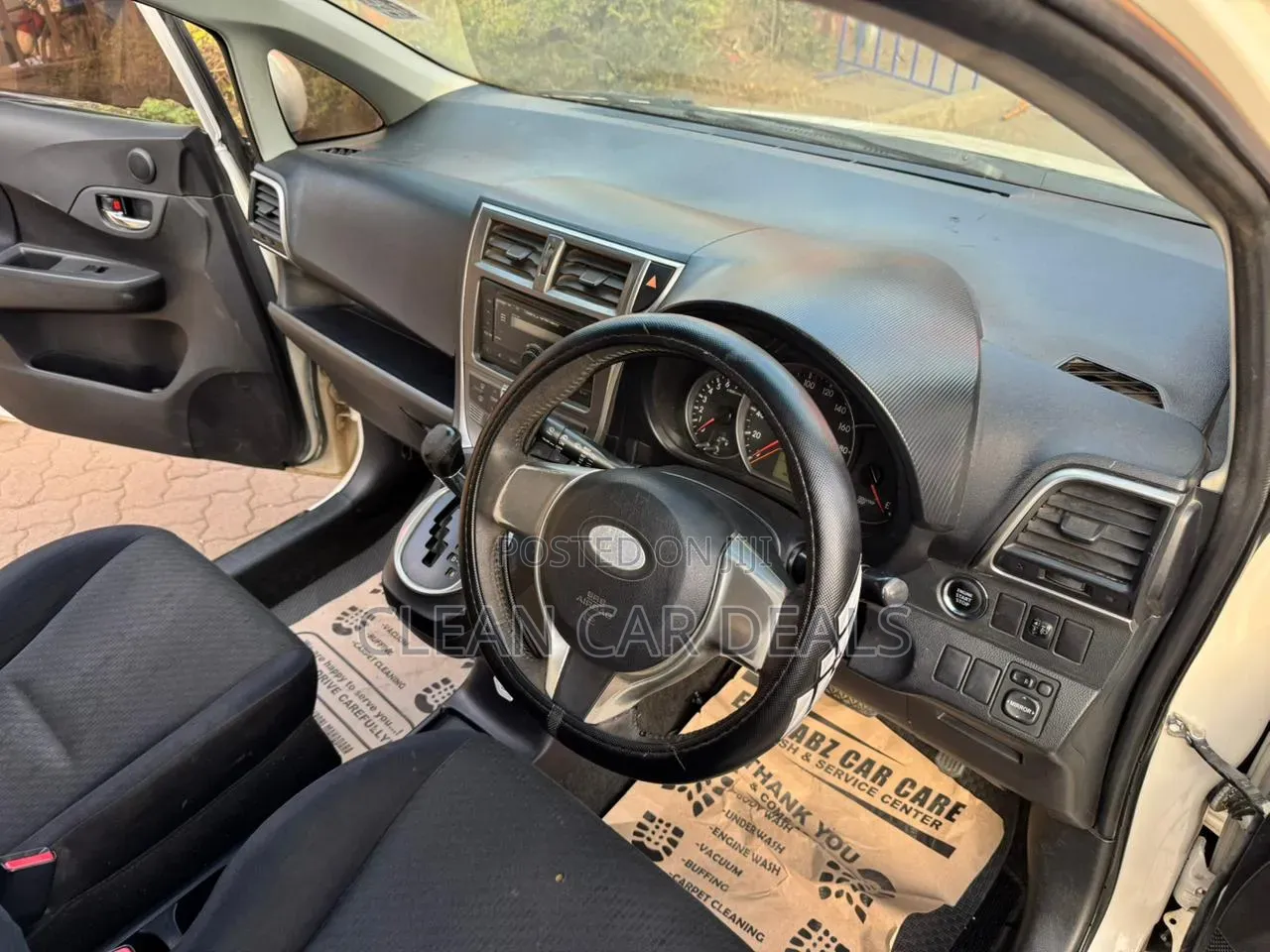 Subaru Trezia 2011 White