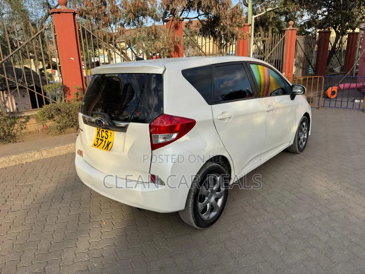 Subaru Trezia 2011 White