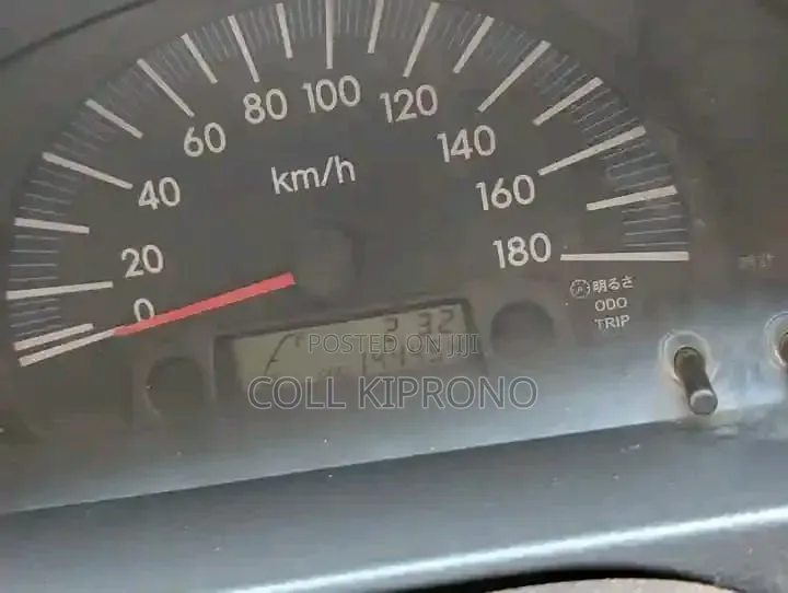Toyota Probox 1.5 F 2WD 2011 Silver