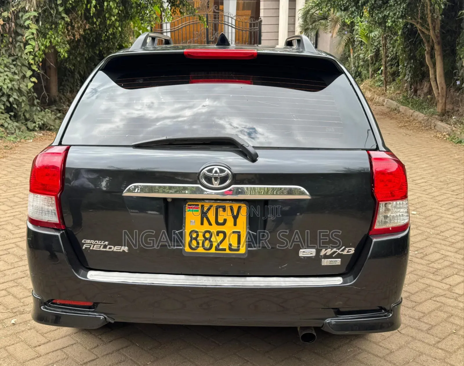 Toyota Corolla Fielder 2013 Black