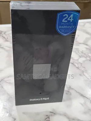 New Samsung Galaxy Z Flip5 256 GB Black