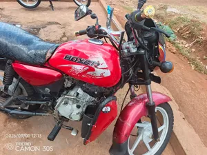 Bajaj Boxer 125 2024 Red