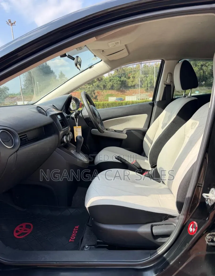Mazda Demio 2012 Black