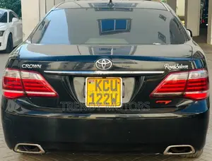 Toyota Crown 2012 Black