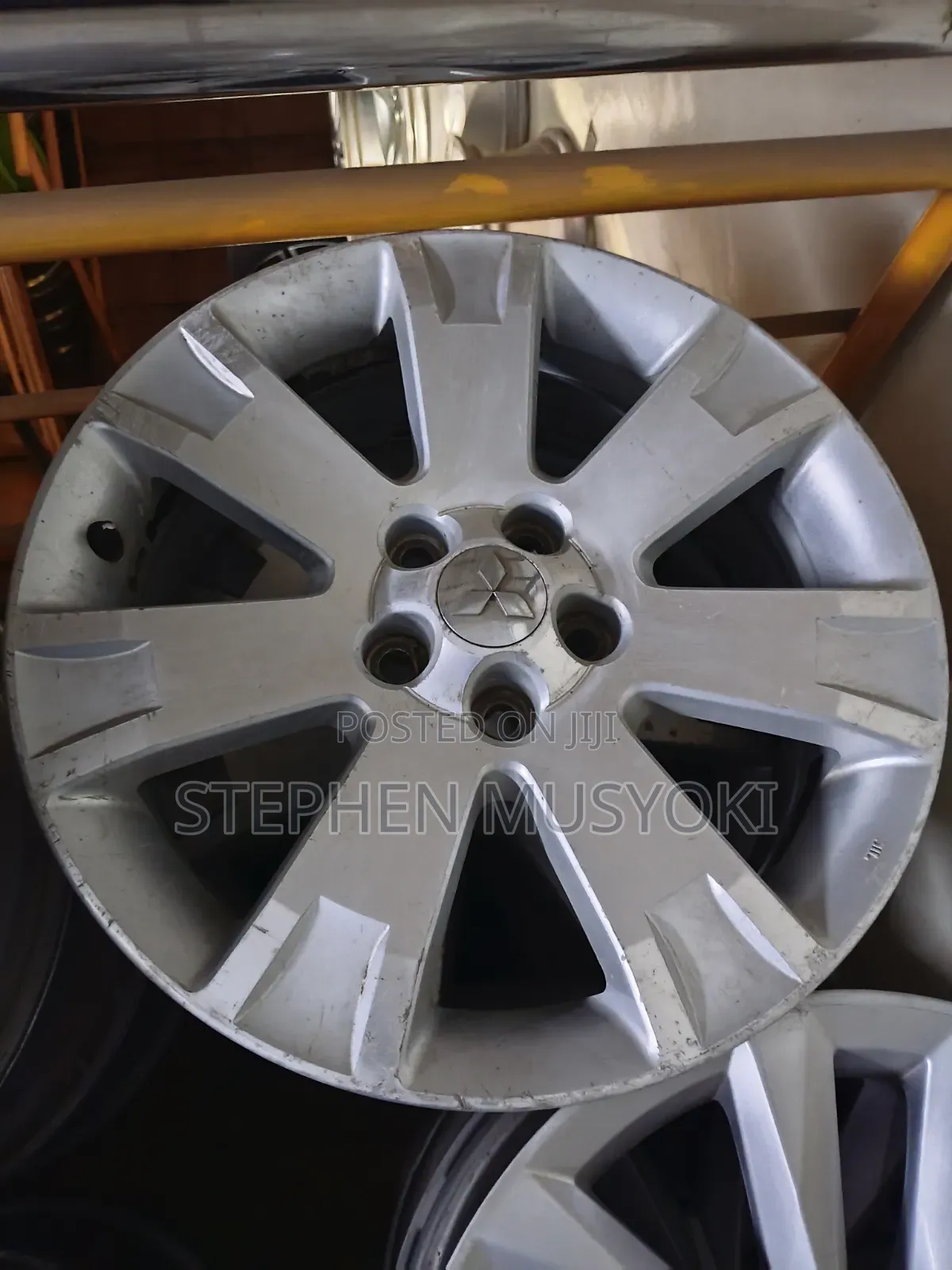 Mitsubishi Outlander Size 18inch Rims