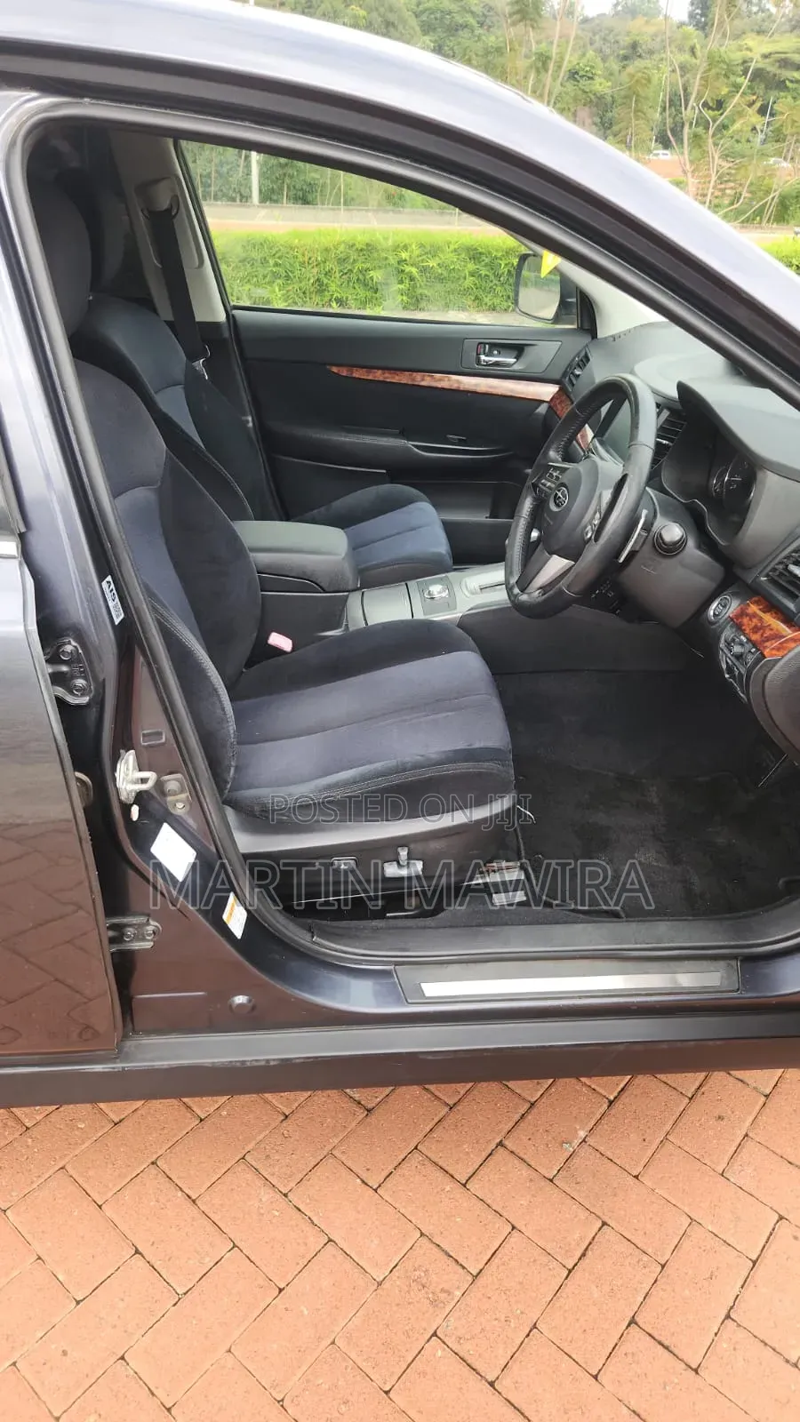 Subaru Outback 2011 Gray