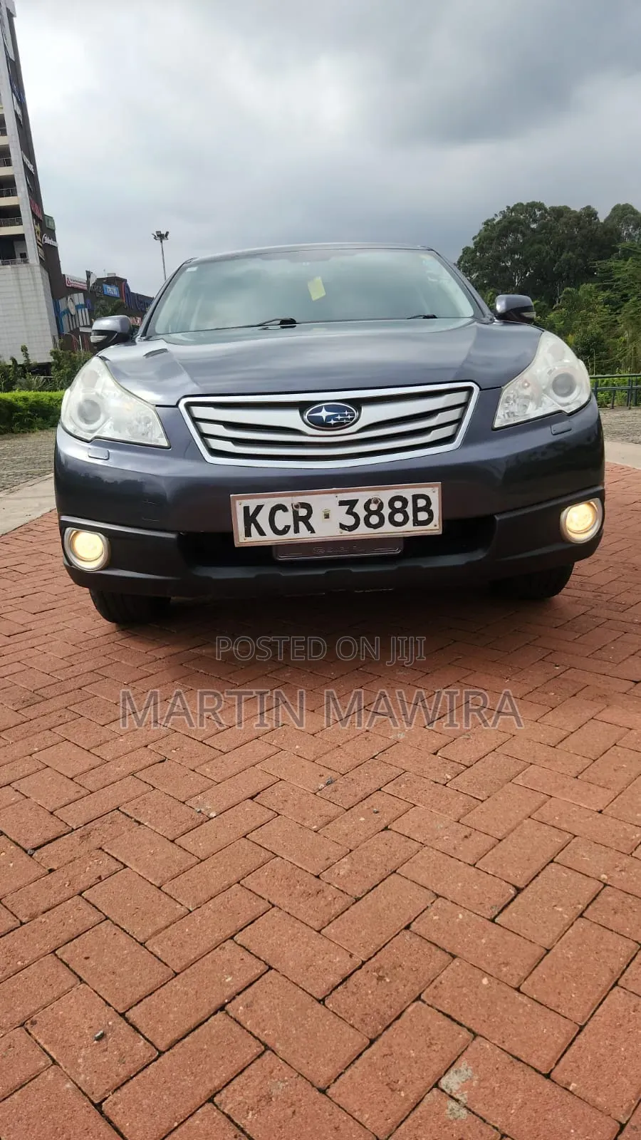 Subaru Outback 2011 Gray