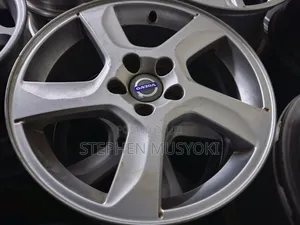 Volvo V60 , S60, V40, Xc60, Xc90 Size 17inch Rims