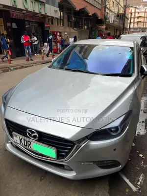 Mazda Axela 2018 Silver
