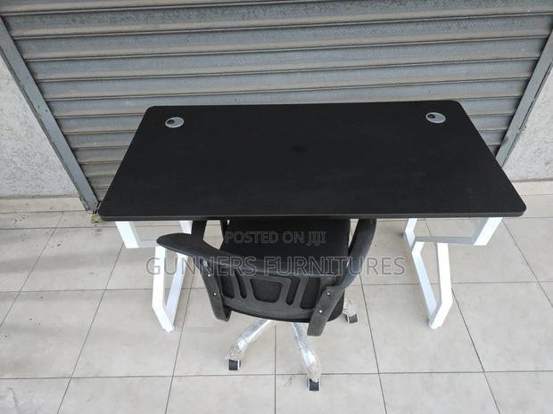 Combo Mmetallic Frame Desk and Mesh Chair - thumbnail 2