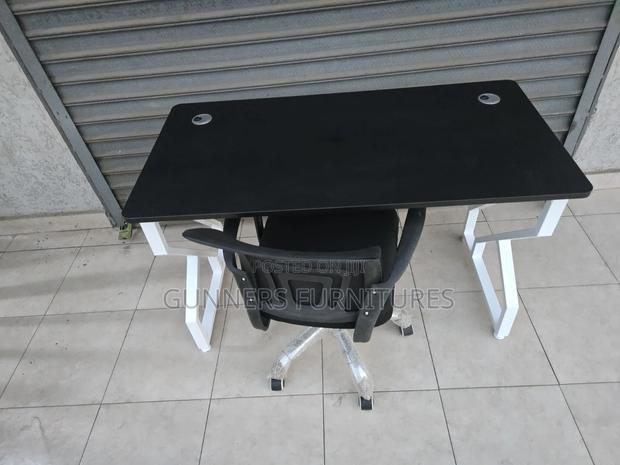 Combo Mmetallic Frame Desk and Mesh Chair - thumbnail 5