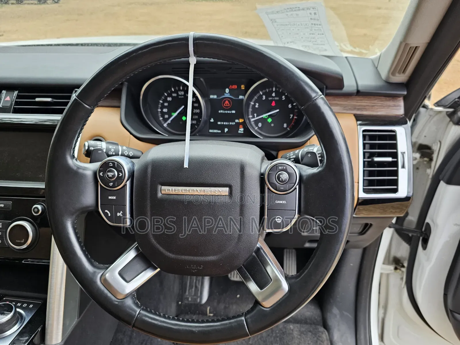 Land Rover Discovery HSE LUXURY 4x4 2018 Pearl
