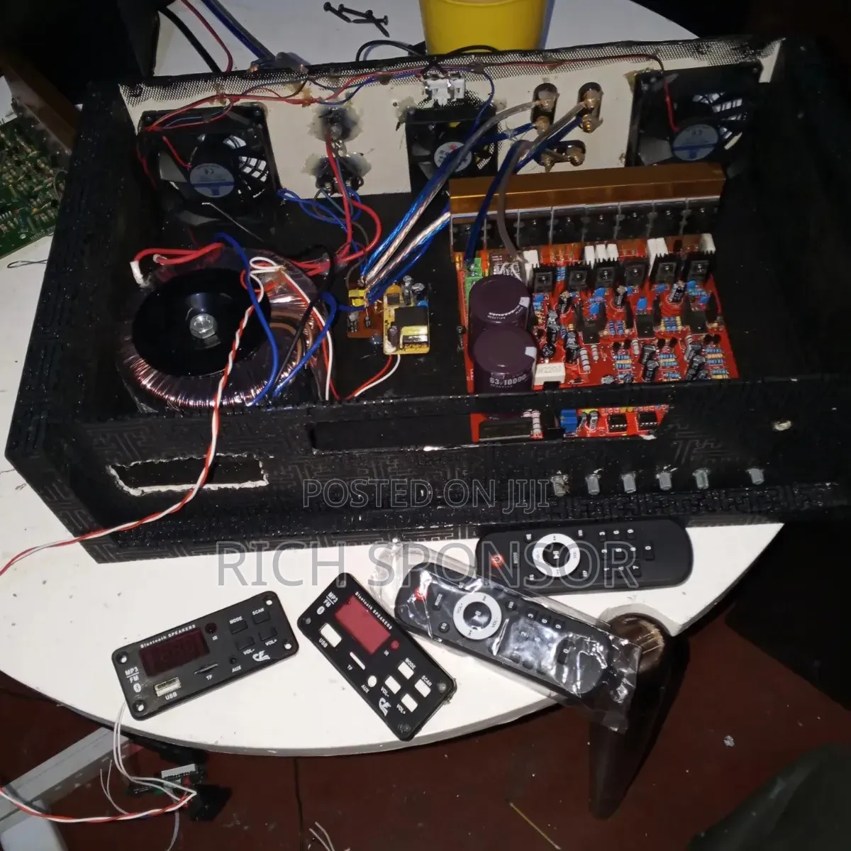 Amplifier Kenye