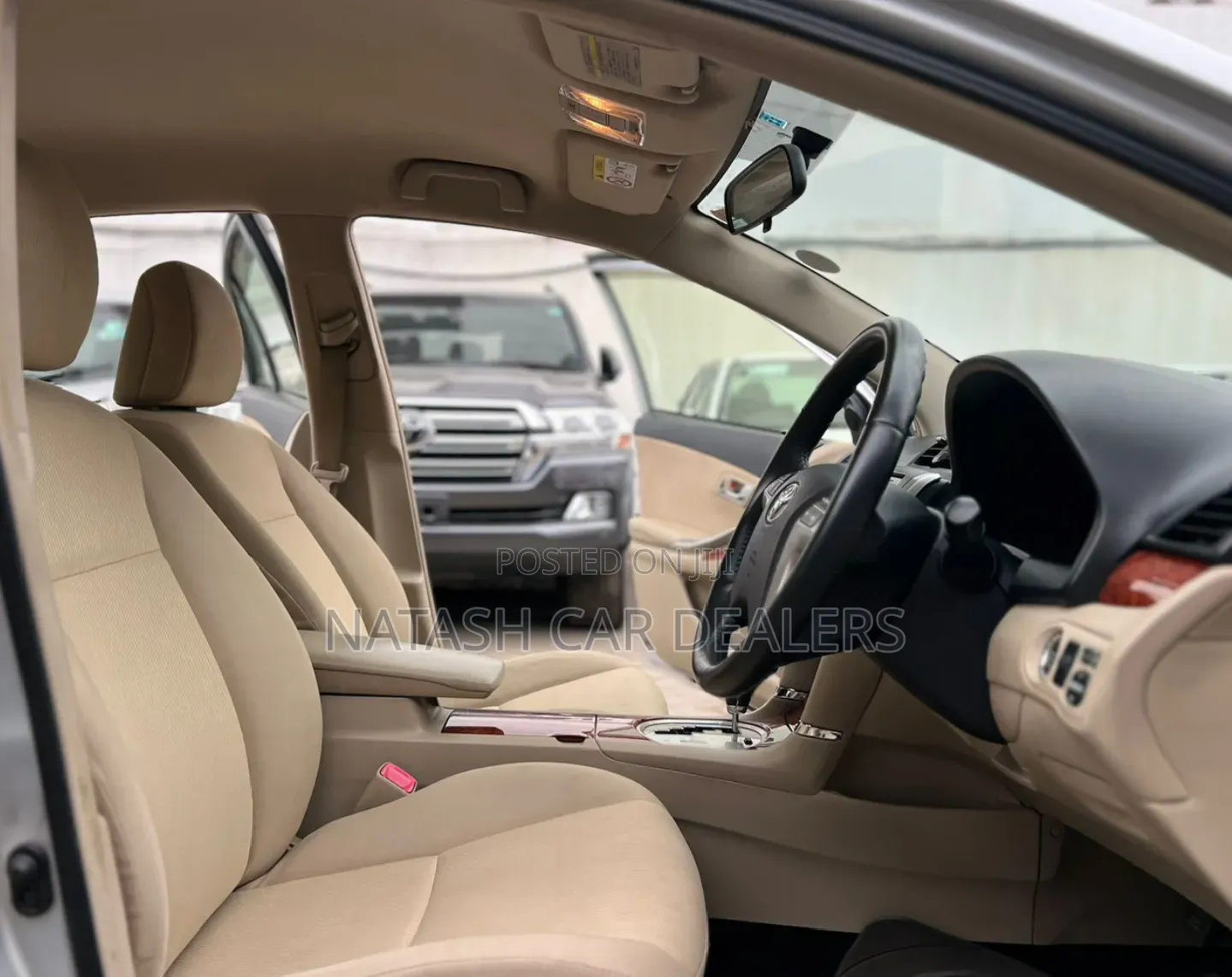Toyota Premio 2013 Silver