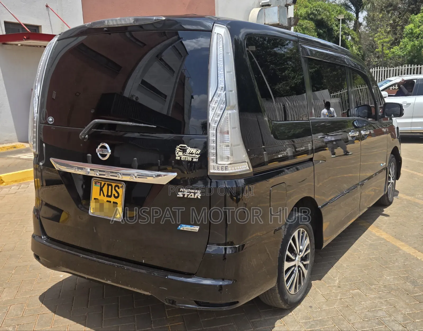 Nissan Serena 2016 Black