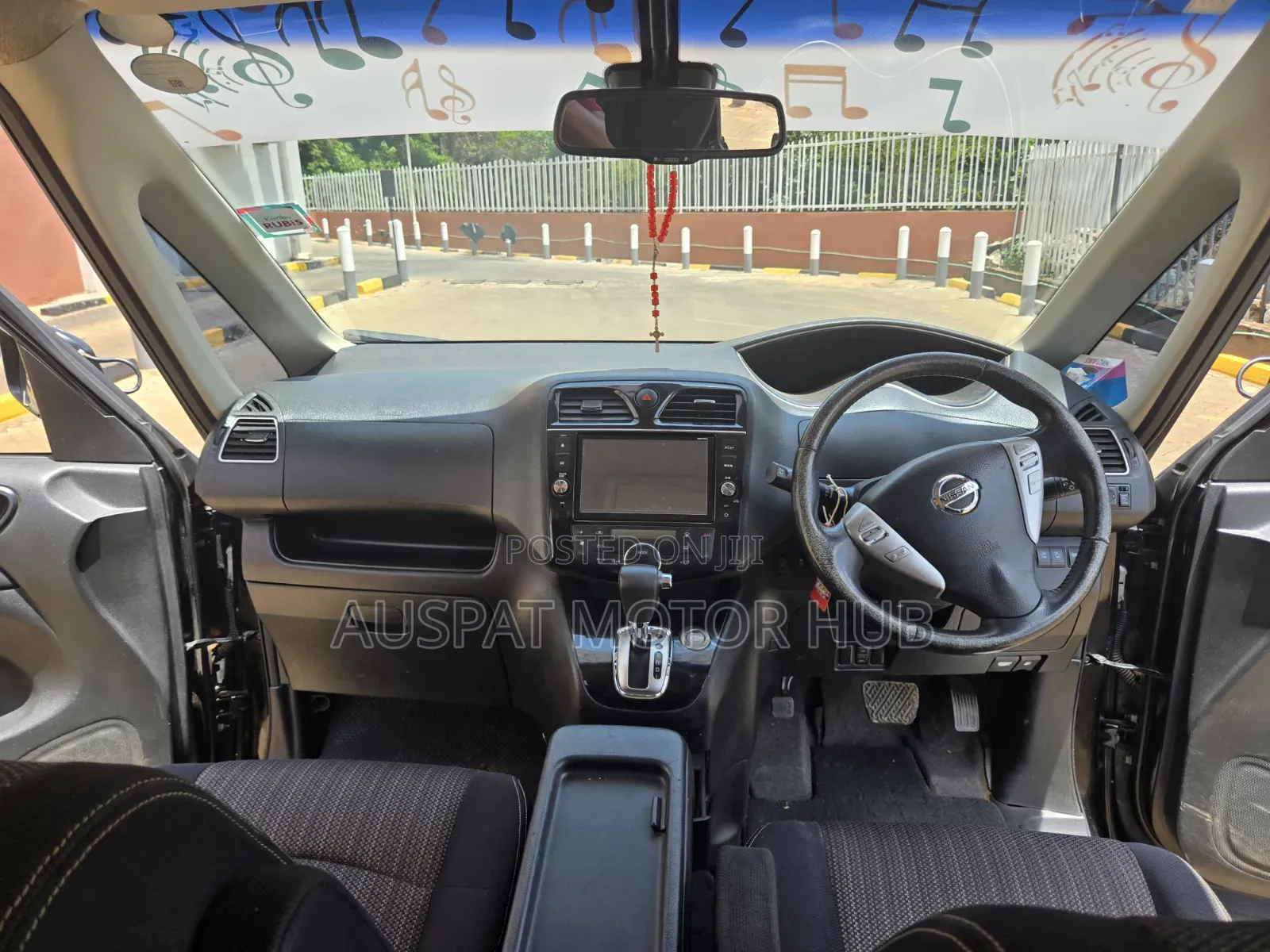 Nissan Serena 2016 Black