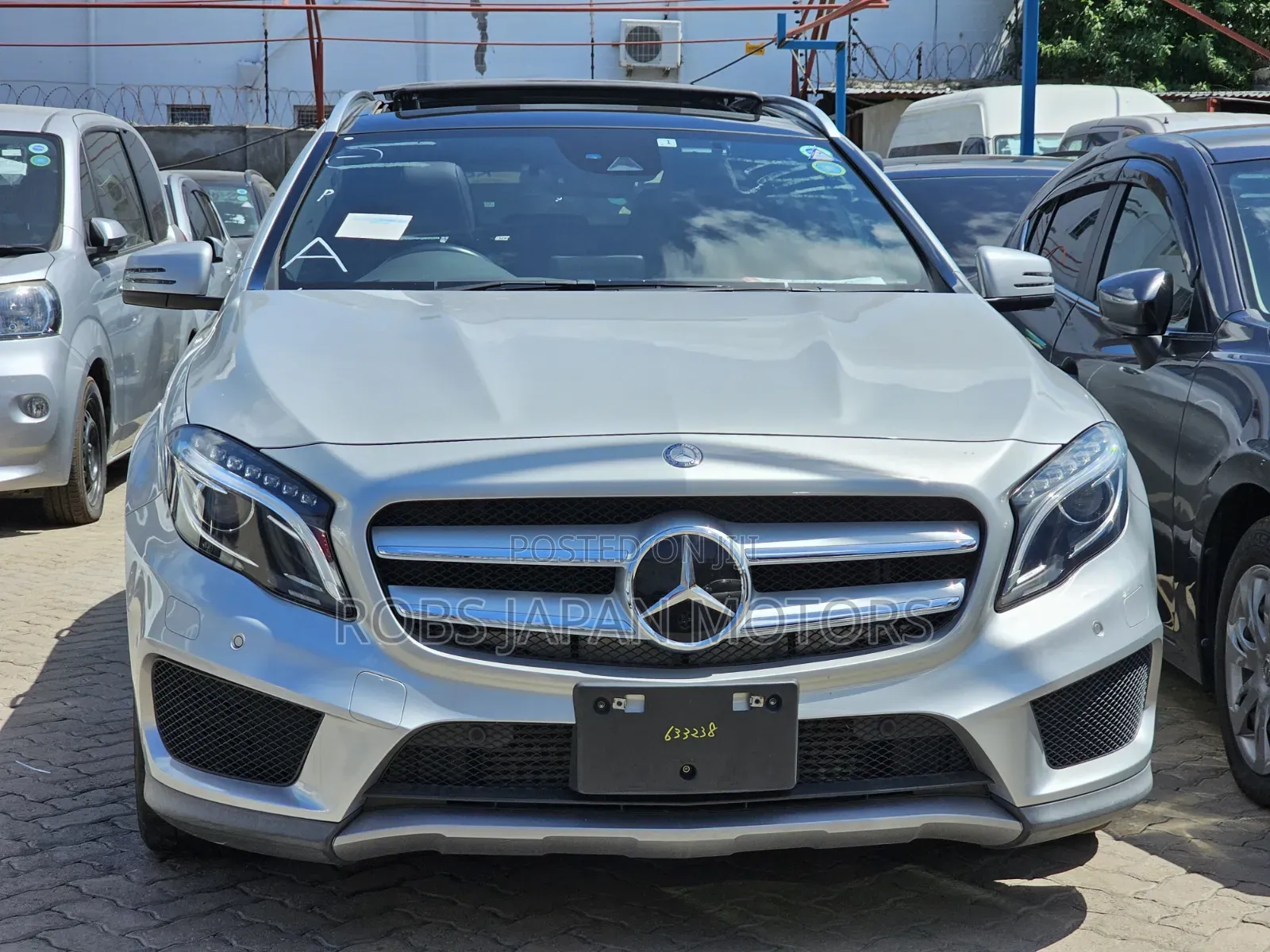 Mercedes-Benz GLA 250 2018 Silver