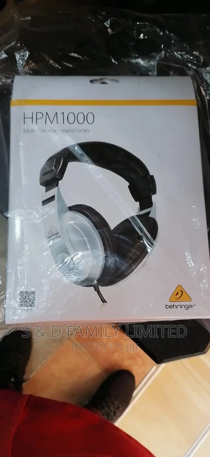 Behringer Studio Headphones