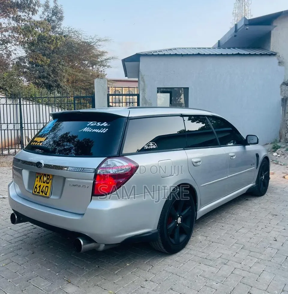 Subaru Legacy 2008 Silver