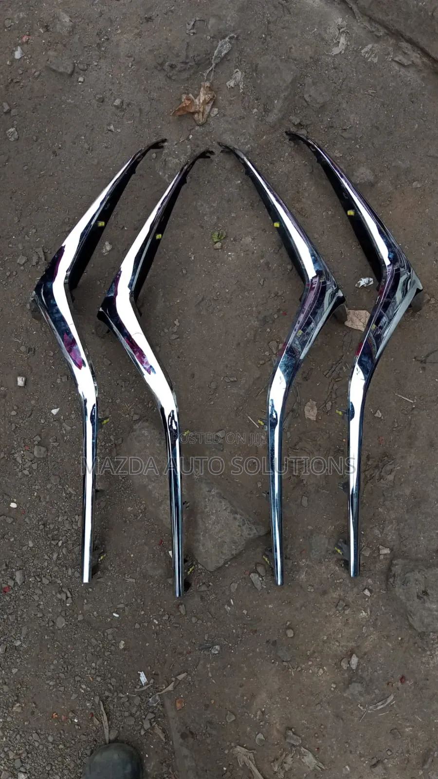 Mazda Demio 2022 Grill Crome