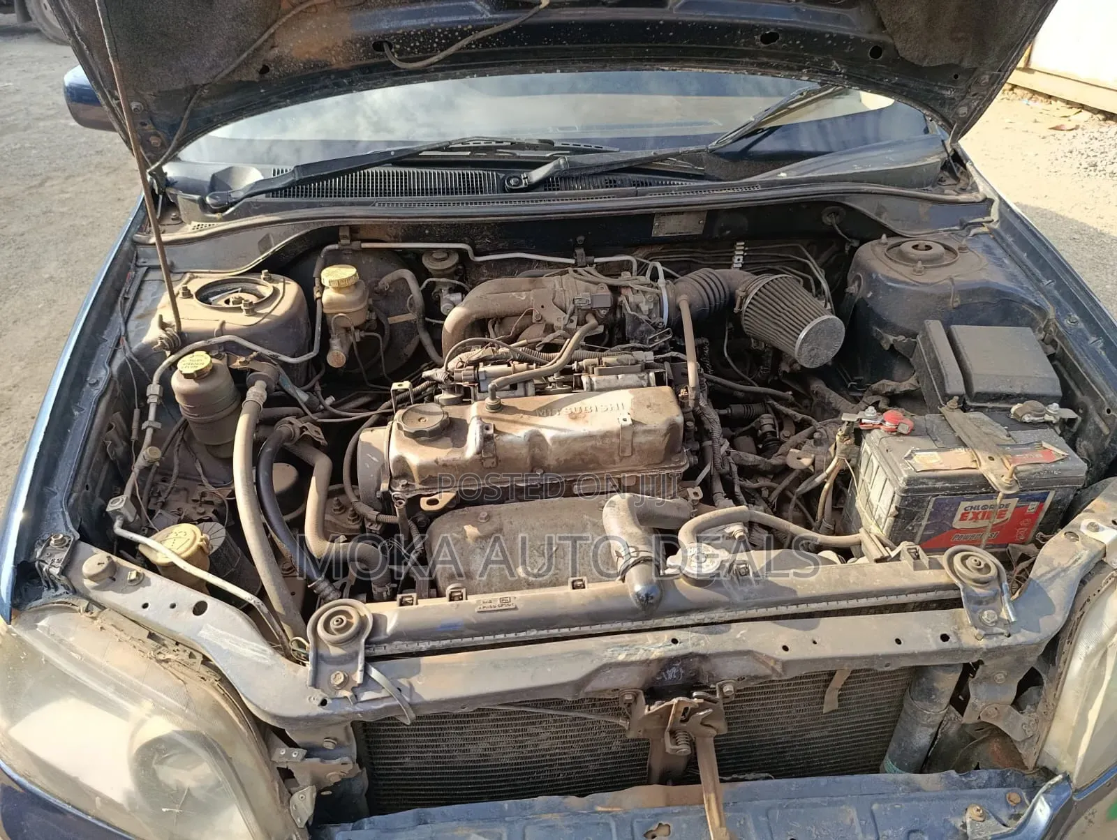 Mitsubishi Lancer 2000 Blue