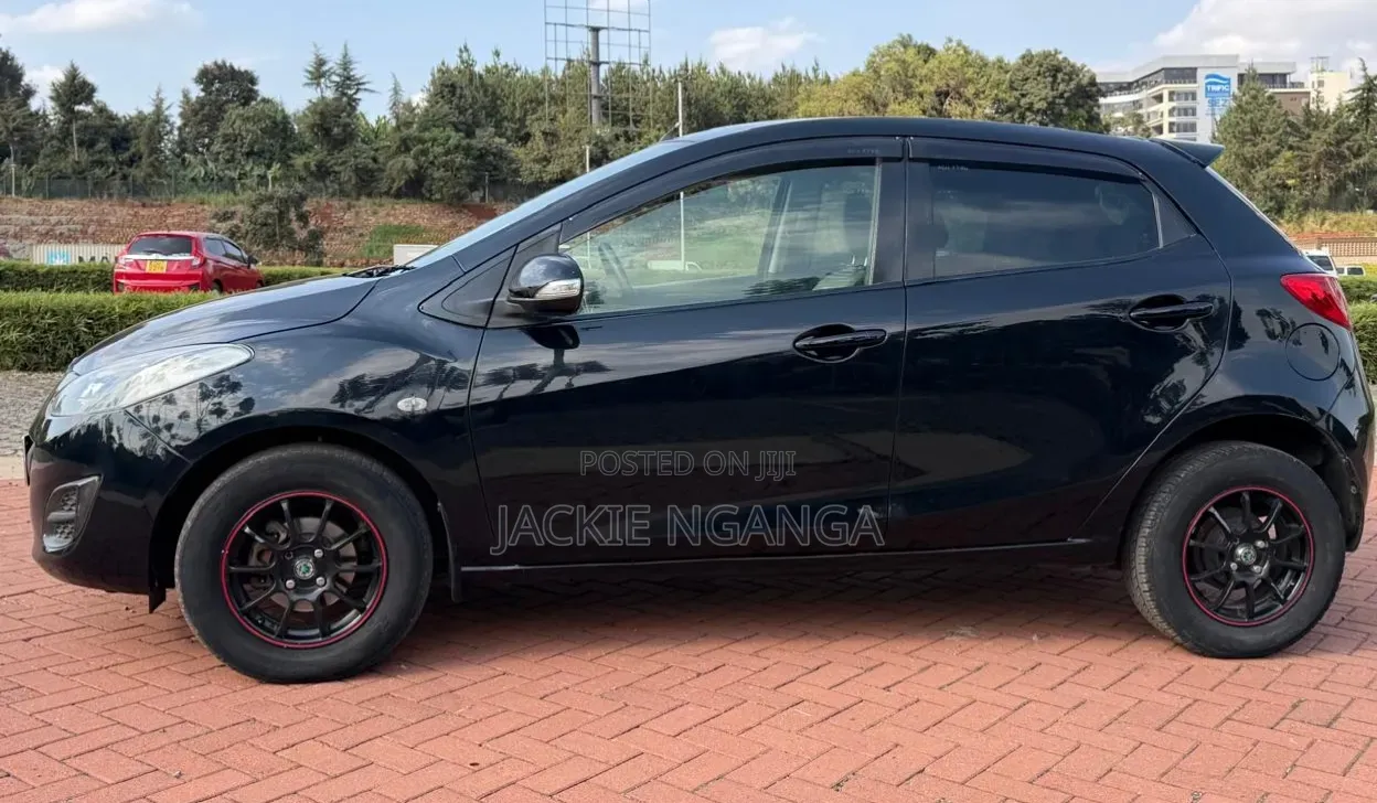 Mazda Demio 2012 Black
