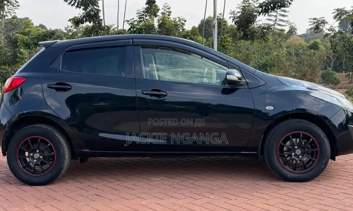 Mazda Demio 2012 Black