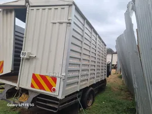 Isuzu NQR KDG 2021 White