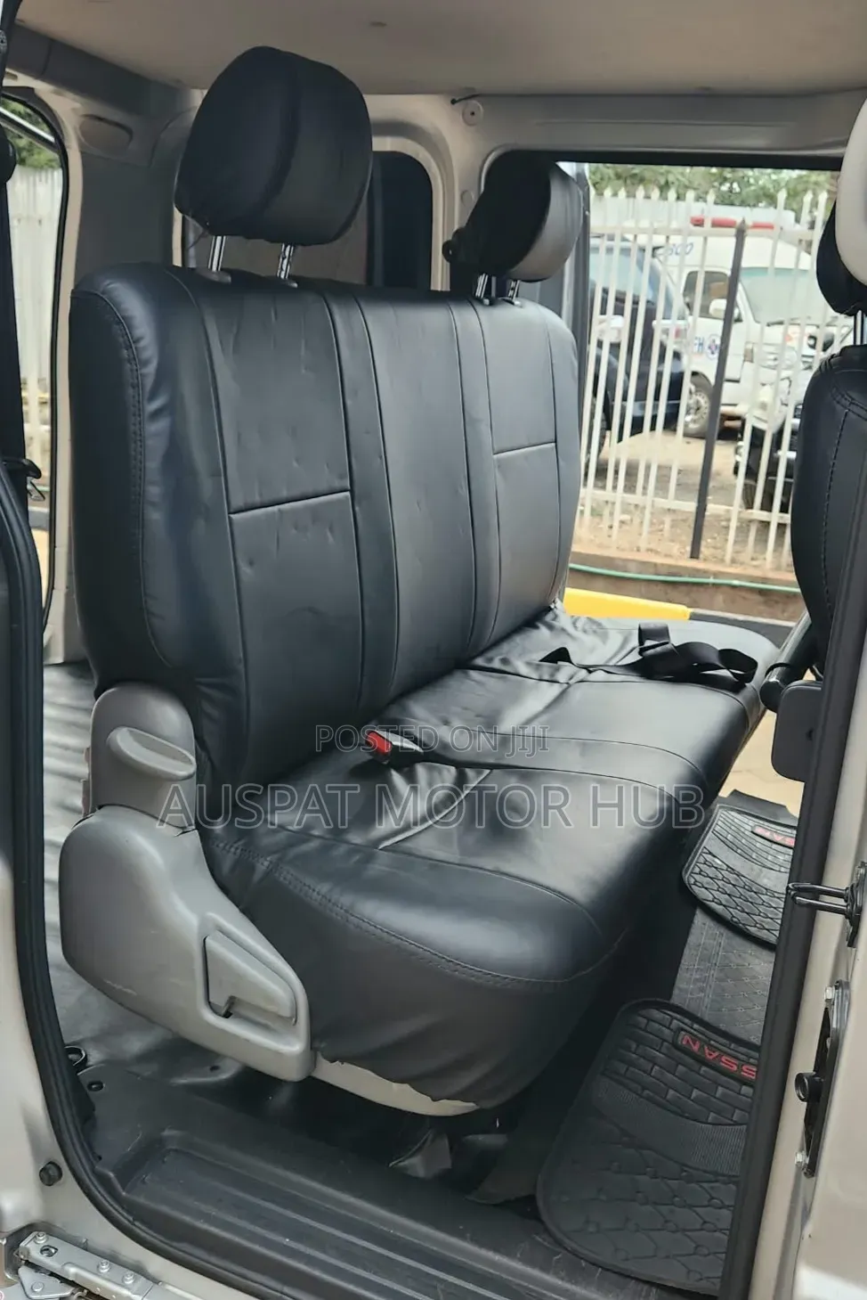Nissan NV200 2019 Silver