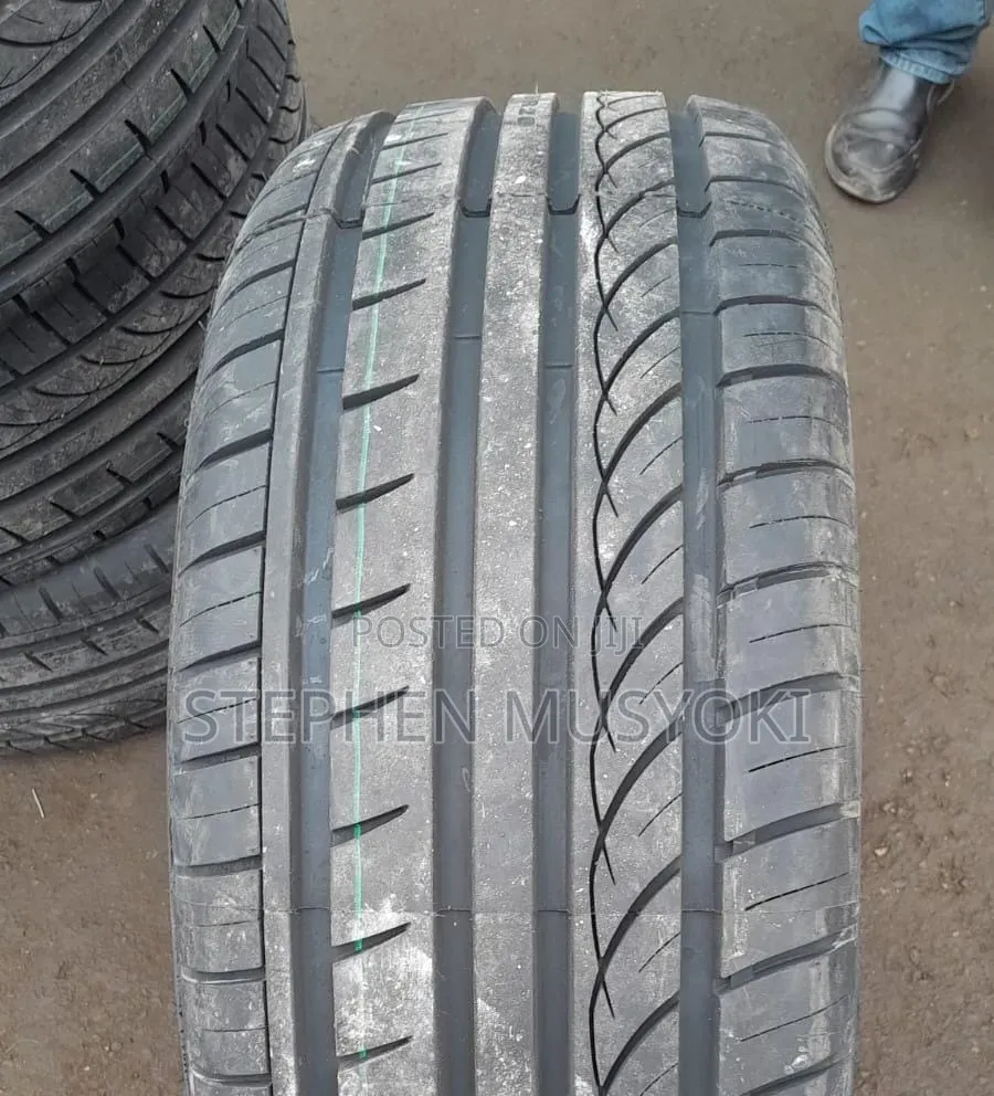 255/50r19 Sunfull Tyre