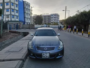 Nissan Skyline 2011 Gray