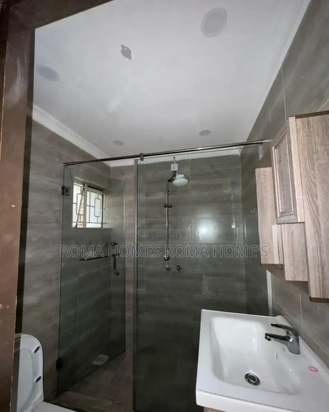 3bdrm Apartment in Kilimani, Nairobi Central for rent