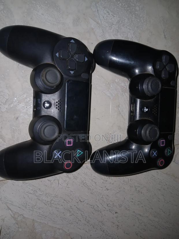 FULL GAMING KIT: Headphones, Webcam, & Pads