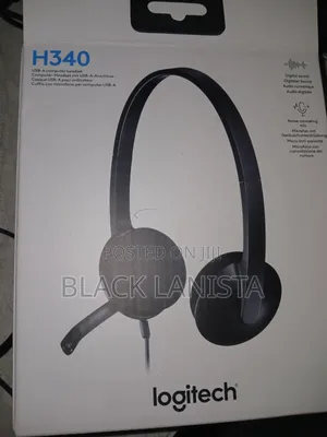 FULL GAMING KIT: Headphones, Webcam, & Pads