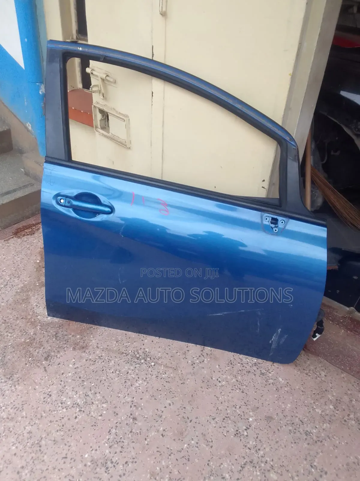 NISSAN NOTE E12 Front Right Door
