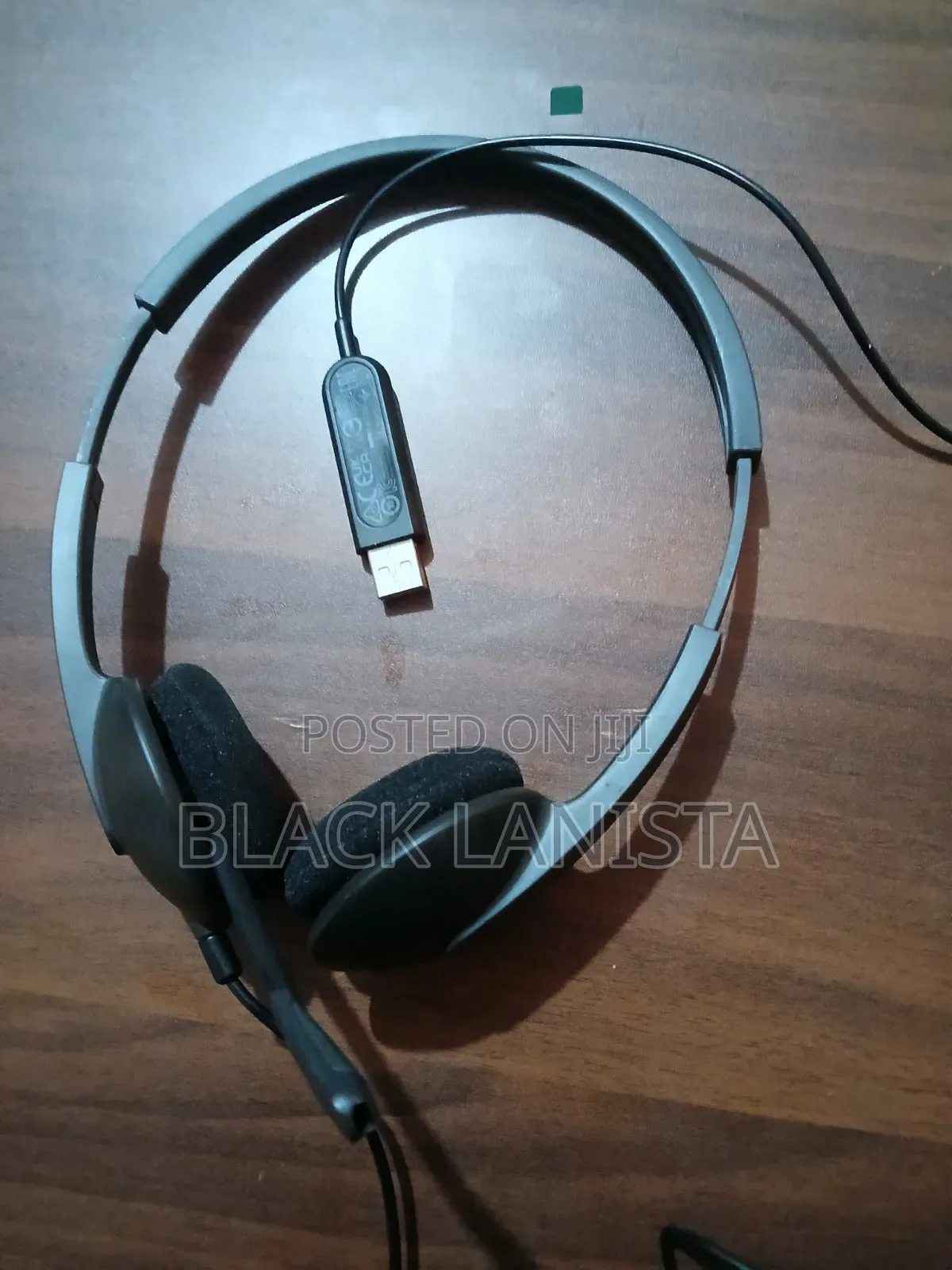 FULL GAMING KIT: Headphones, Webcam, & Pads