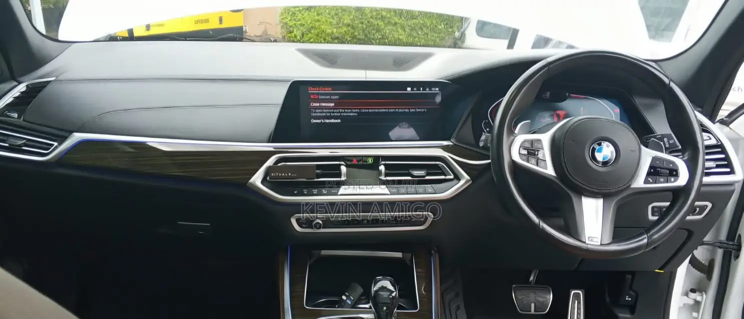 BMW X5 2019 White
