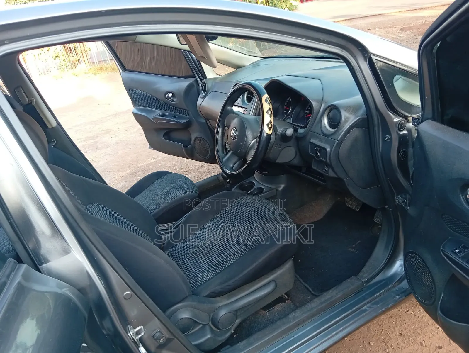 Nissan Note 2013 Gray