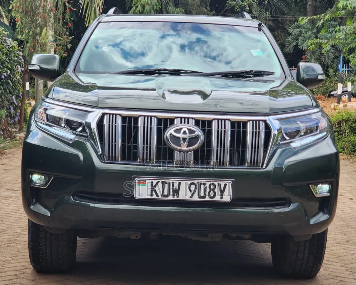 Toyota Land Cruiser Prado 3.0 D-4D (190 Hp) 7 seats 2014 Green