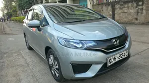 Honda Fit 2015 Silver