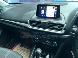 Mazda Axela 2018 Silver