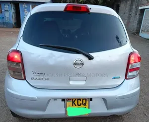 Nissan March 2011 Silver