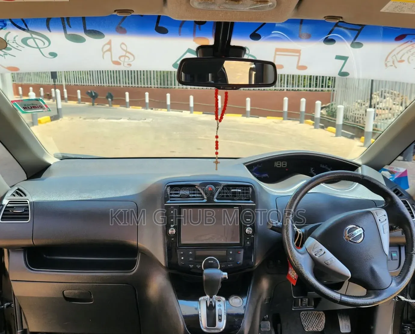 Nissan Serena 2016 Black