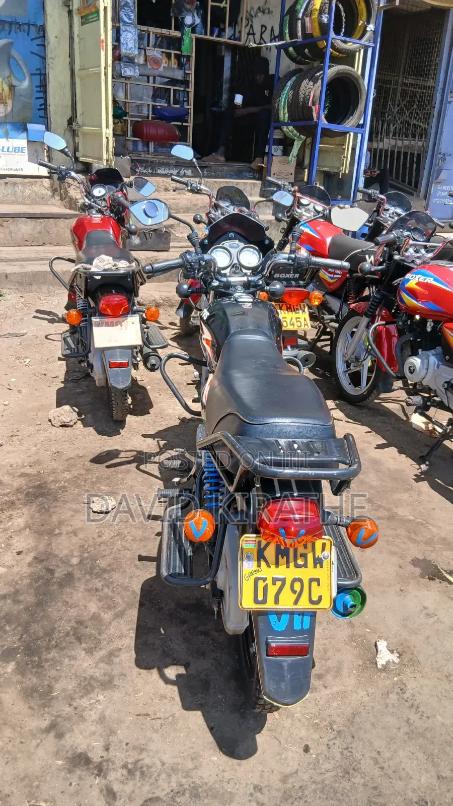 TVS HLX 125 2021 Black