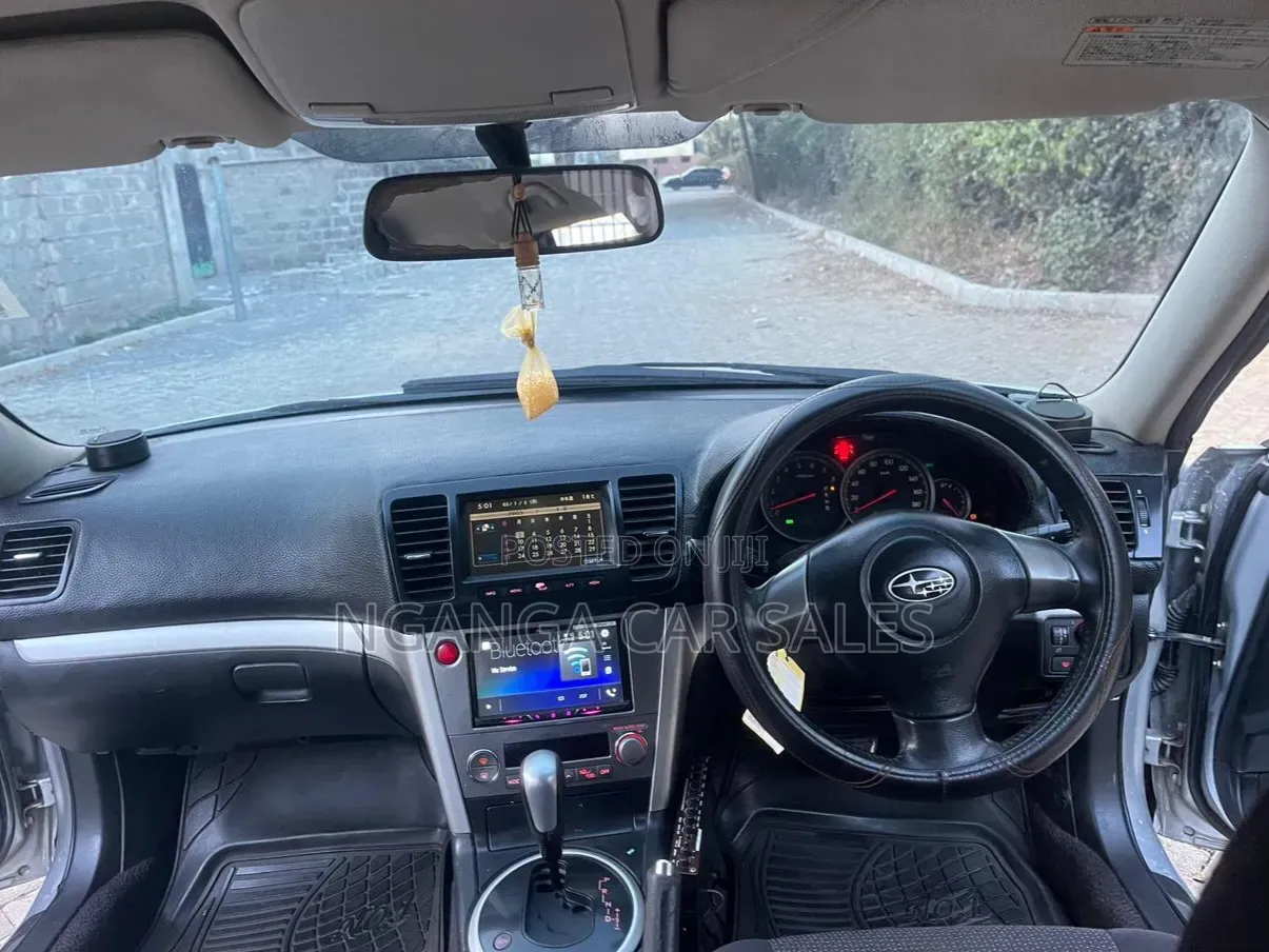 Subaru Legacy 2008 Silver