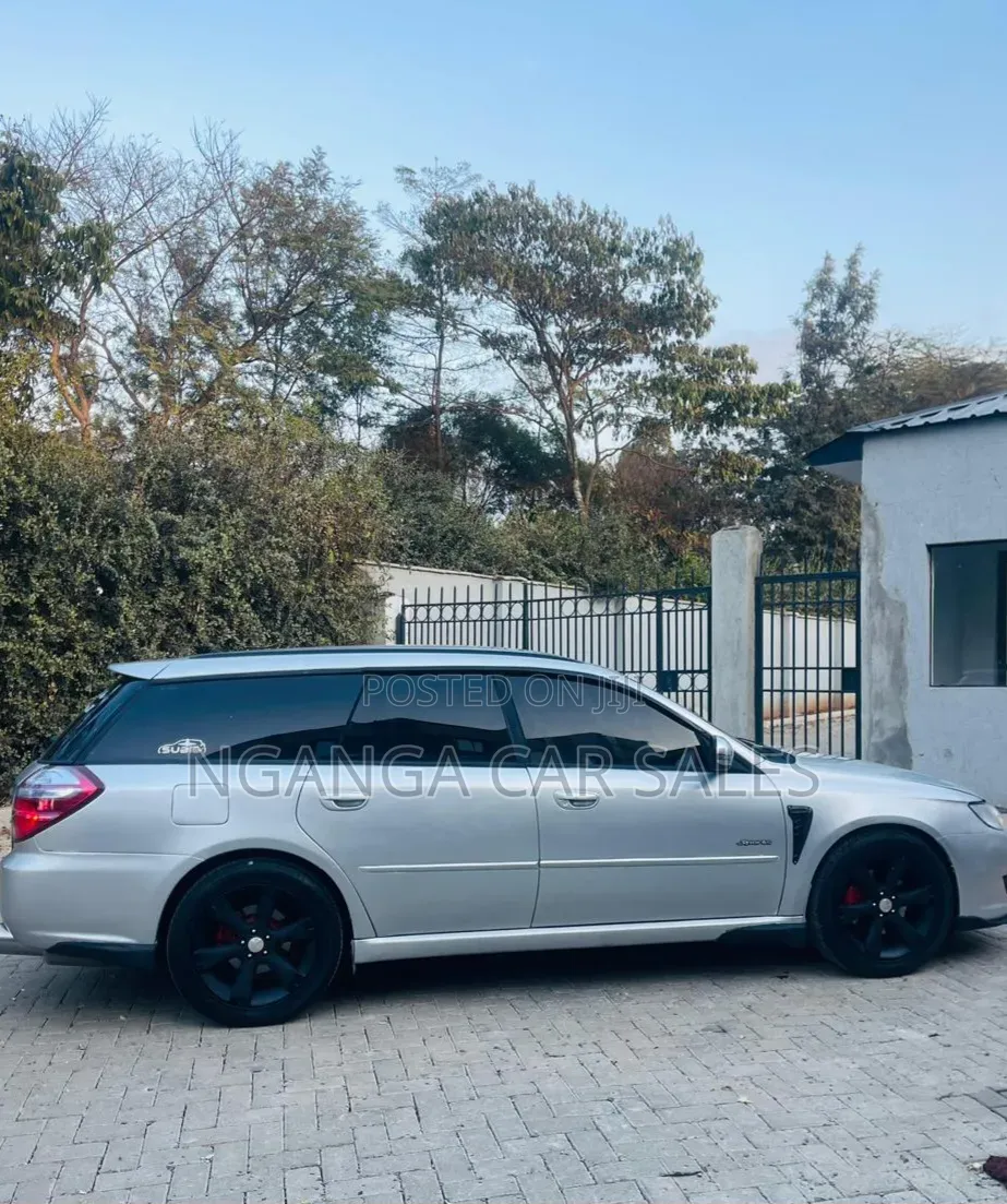 Subaru Legacy 2008 Silver