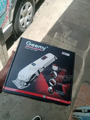 Cordless Usage Electric Shaver With Adjustable Cutting Lengths