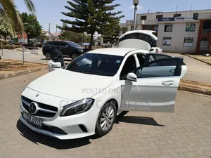 Mercedes-Benz A-Class 2017 White